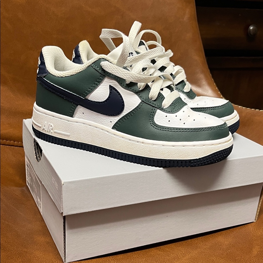 Nike Air Force 1 GS Navy/Green 1Y
